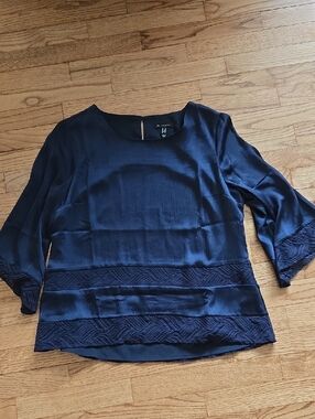 H by Halston Navy Satin-Texture Three-Quarter Sleeve Blouse Size 8